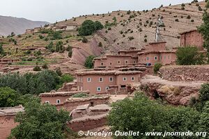 Trek from Tighza to Ighrem Akdim (High Atlas) - Morocco