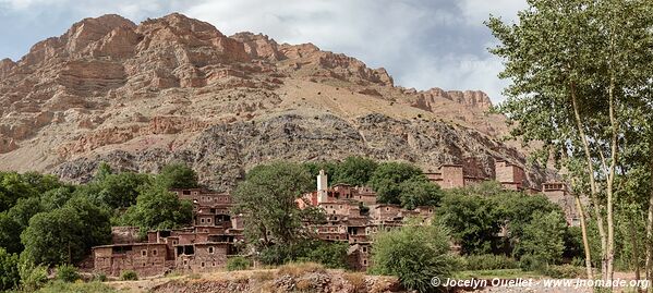 Trek from Tighza to Ighrem Akdim (High Atlas) - Morocco