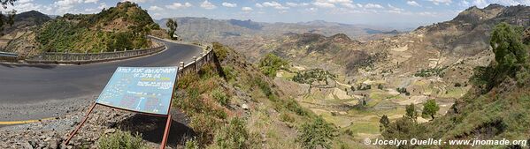 Lake Tana to Lalibela road - Ethiopia