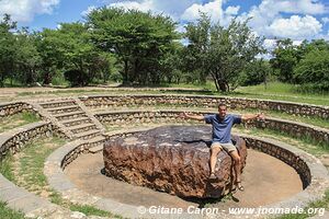 Météorite Hoba - Autour de Tsumeb - Namibie