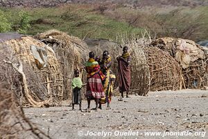 Maralal to Lake Turkana road - Kenya