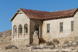 Kolmanskuppe Ghost Town - Namibia