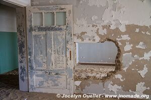 Kolmanskuppe Ghost Town - Namibia