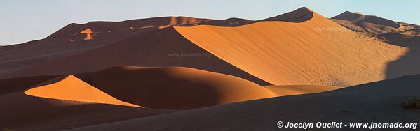 Sossusvlei - Namib-Naukluft National Park - Namibia