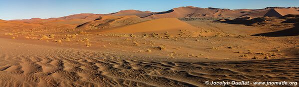 Sossusvlei - Namib-Naukluft National Park - Namibia