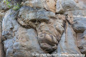 Tsodilo Hills - Botswana