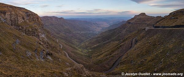 Mafika Lisiu Pass - Lesotho