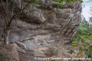 Chentcherere - Chongoni Rock Art - Malawi