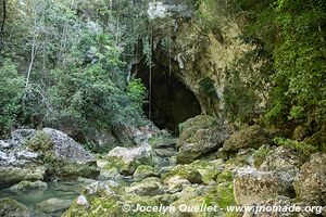 Blue Creek - Belize