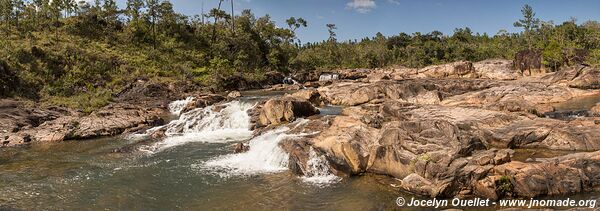 Rio on Pools - Mountain Pine Ridge Forest Reserve - Belize