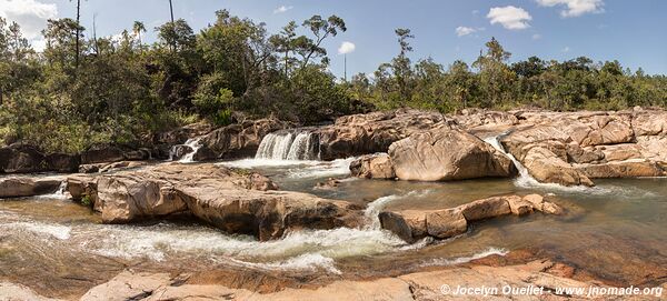 Rio on Pools - Mountain Pine Ridge Forest Reserve - Belize