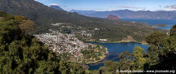 San Lucas Tolimán - Lac Atitlán - Guatemala