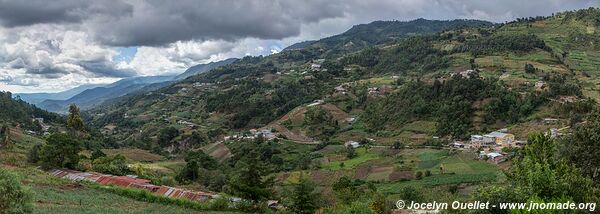 Les montagnes au nord de Sacapulas - Guatemala