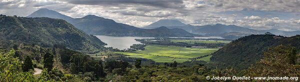 Lago de Amatitlán - Guatemala