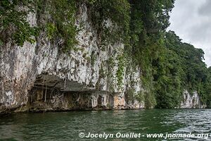 En kayak - Río Dulce - Guatemala