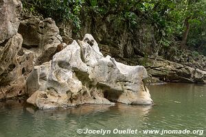 El Boquerón - Lago de Izabal - Guatemala