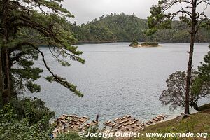 Autour de Tzicao - Région des Lagunas de Montebello - Chiapas - Mexique