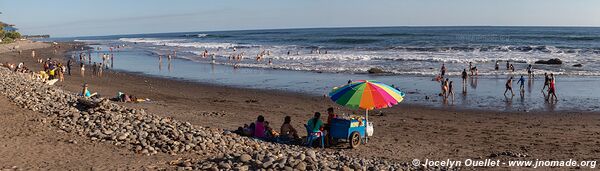 El Tunco - La Costa del Bálsamo - Côte Pacifique - El Salvador