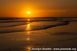 Playa El Esteron - Pacific Coast - El Salvador