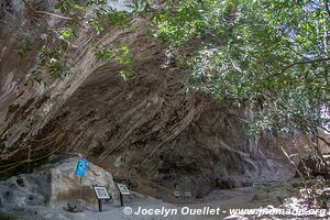 Gruta del Espíritu Santo - Corinto - El Salvador