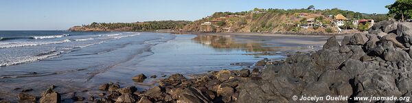 Playa Las Flores - Pacific Coast - El Salvador