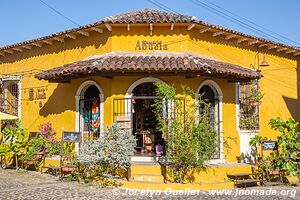 Suchitoto - El Salvador