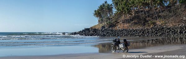 Playa Las Flores - Côte Pacifique - El Salvador