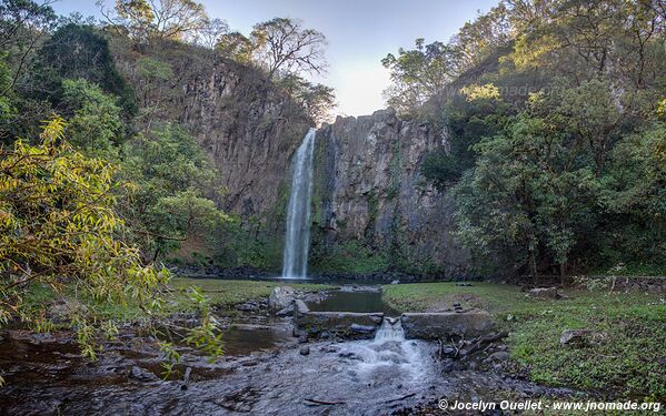 Cascada El Chorrerón - El Salvador