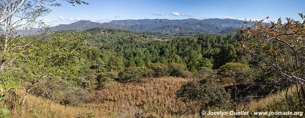 Autour de Perquin - El Salvador