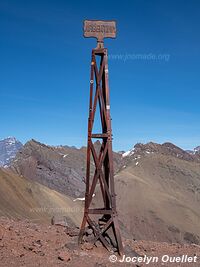 Road from Uspallata to Chile - Argentina