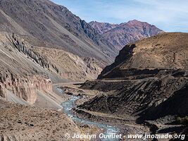 Road from Uspallata to Chile - Argentina