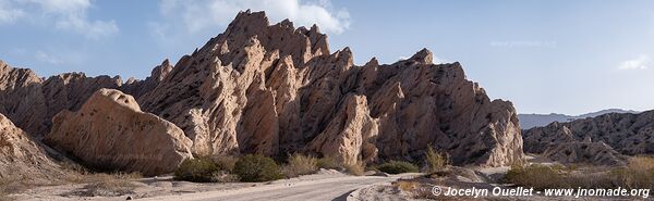 Monumento Natural Angastaco - Argentina