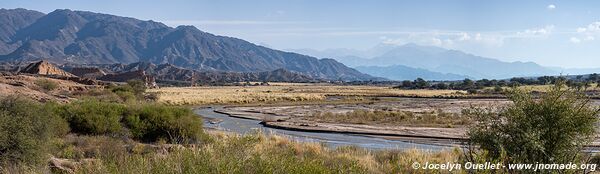 Road from Angastaco to Molinos - Argentina