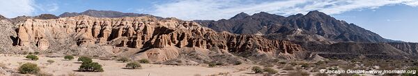 Road from Angastaco to Molinos - Argentina