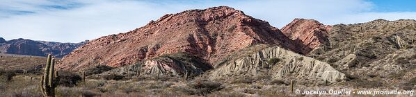 Camino de Los Colorados - Argentina