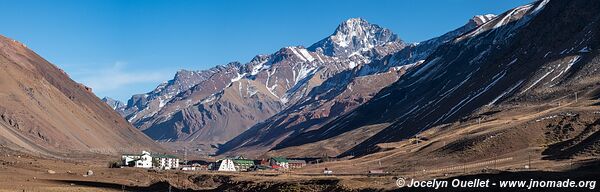 Road from Uspallata to Chile - Argentina