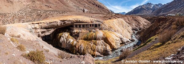 Road from Uspallata to Chile - Argentina