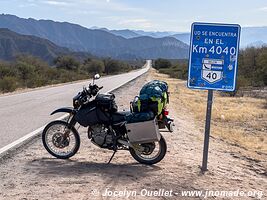 Route de Alpasinche à Londres - Argentine