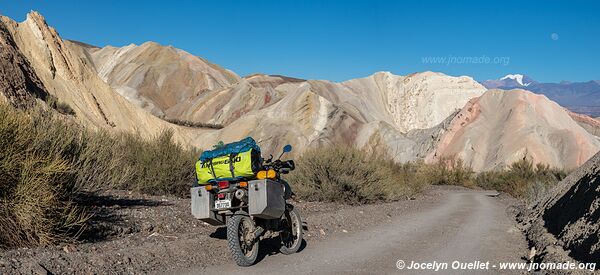 Route de Barreal à Calingasta - Argentine