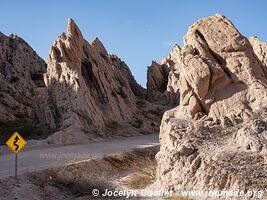 Monumento Natural Angastaco - Argentina