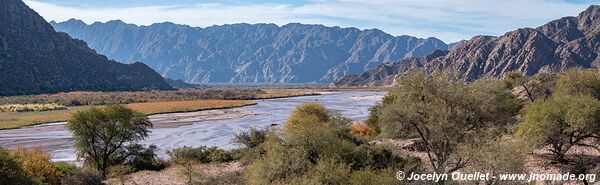 Road from Alpasinche to Tinogasta - Argentina