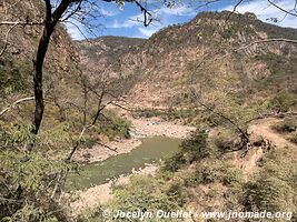 Pilcomayo Canyon - Aguaragüe National Park - Bolivia