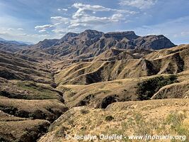 Cruce de Rocillas-Mecoya-Cañas Loop - Bolivia