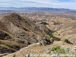 Pinos Sur-Camacho-La Huera-Huayllajara-Copacabana Trail - Bolivia