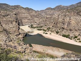 Trail from Palacio Tambo to Tarvita - Bolivia