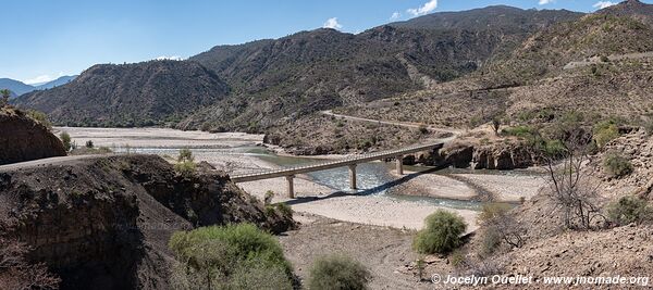 Trail from Palacio Tambo to Tarvita - Bolivia