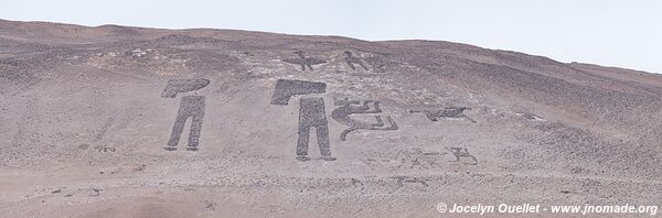 Lluta Geoglyphs - Chile