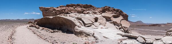 Yerba Buena Petroglyphs - Chile