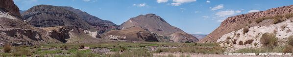 Valle del Arco Iris - Chile