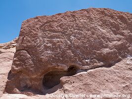 Yerba Buena Petroglyphs - Chile